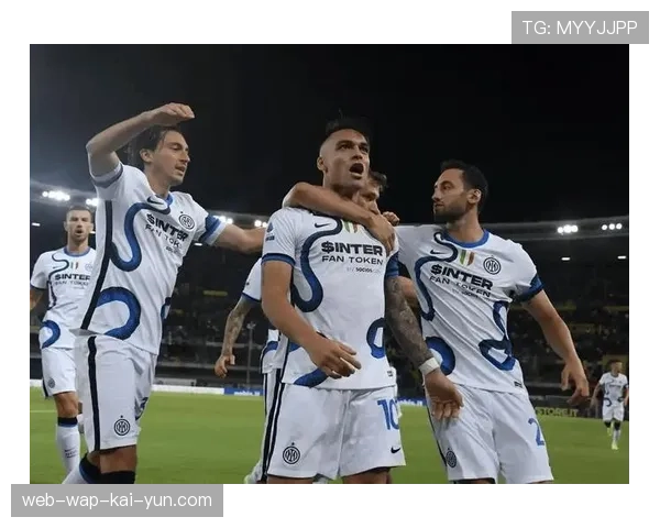 博德闪耀主场首胜创历史 霍格双响击溃曼城临时防线